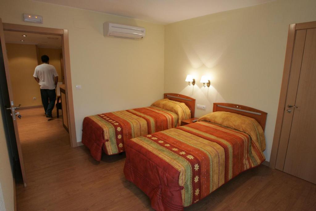 Hostal Hispanico II Саламанка Номер фото