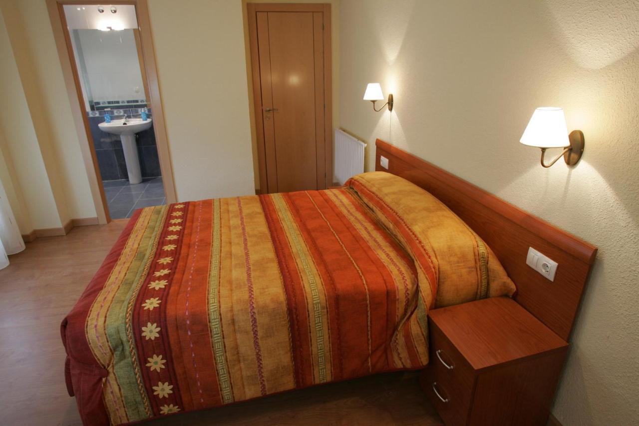 Hostal Hispanico II Саламанка Номер фото